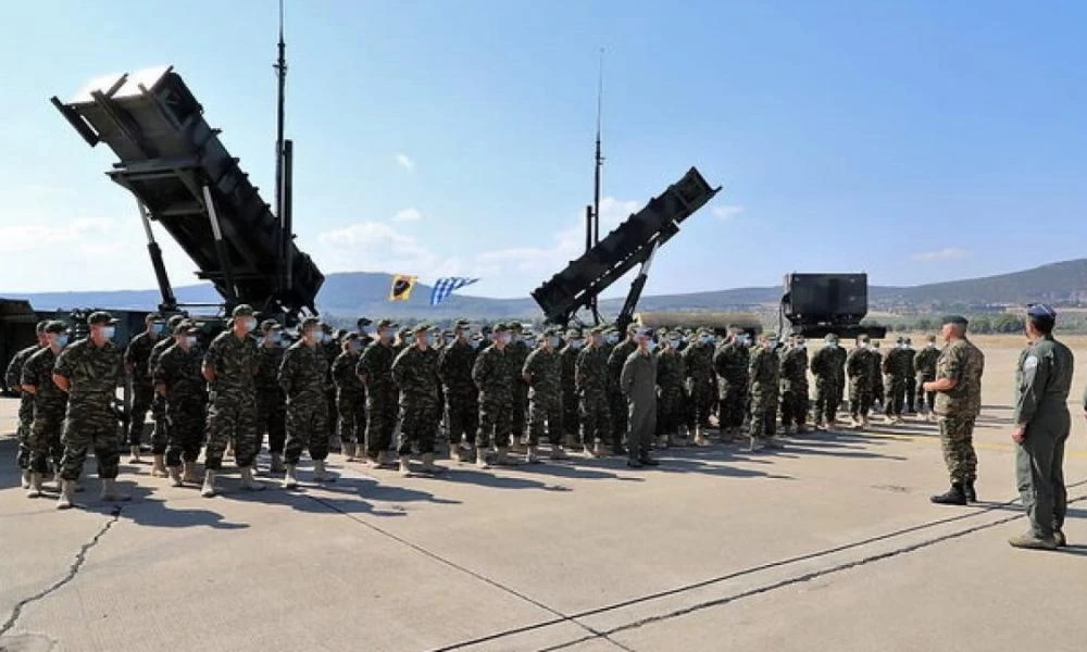 Γεωπολιτικό άνοιγμα στον Περσικό: Η ΕΕ “αγκαλιάζει” τον Κόλπο με εργαλείο την Ελλάδα μετά το βήμα πίσω της Ουάσινγκτον